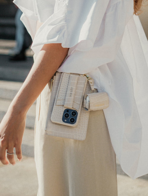 iPhone Hülle mit Strap - Sand Croco